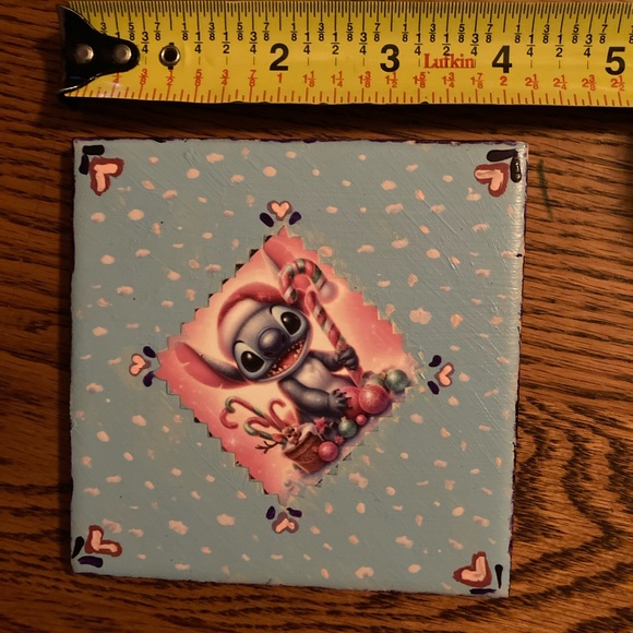 ✨🎄CHRISTMAS🎄✨TILE 4x4 handmade/decorated cork backSTITCHwearingSANTAhat🌟NEW🌟 - Picture 3 of 4